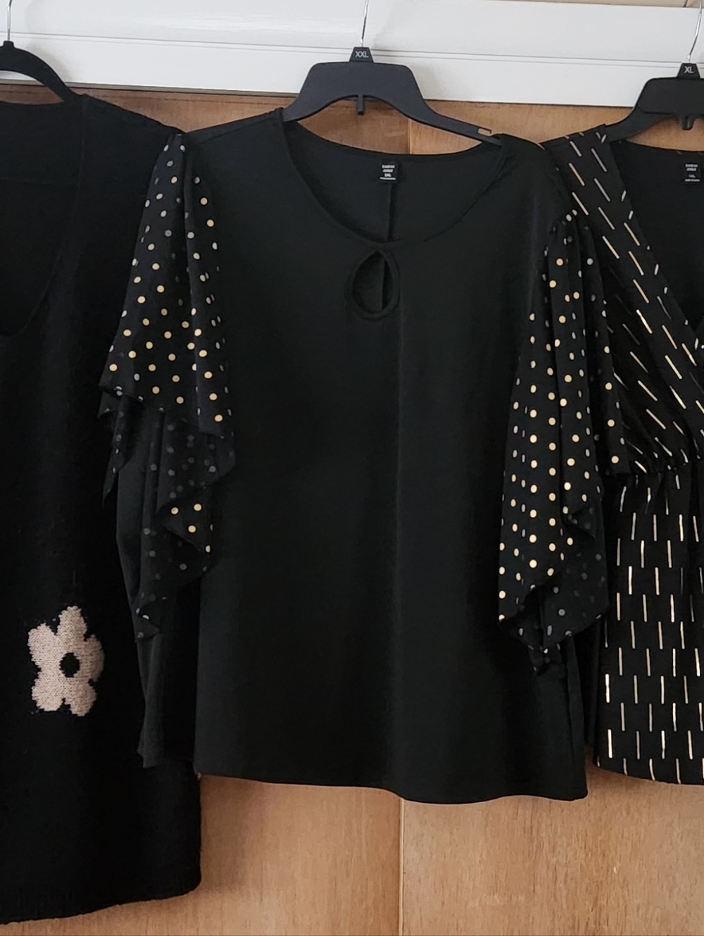 Plus Size Tops - Picture 2 of 11